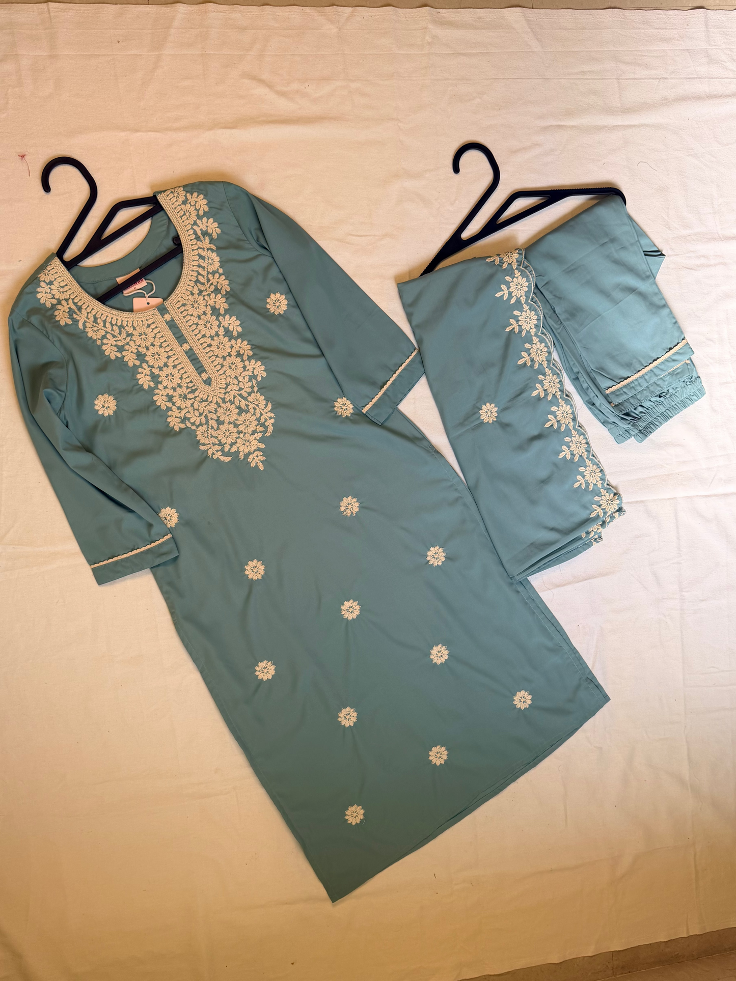 Teal embroidered set