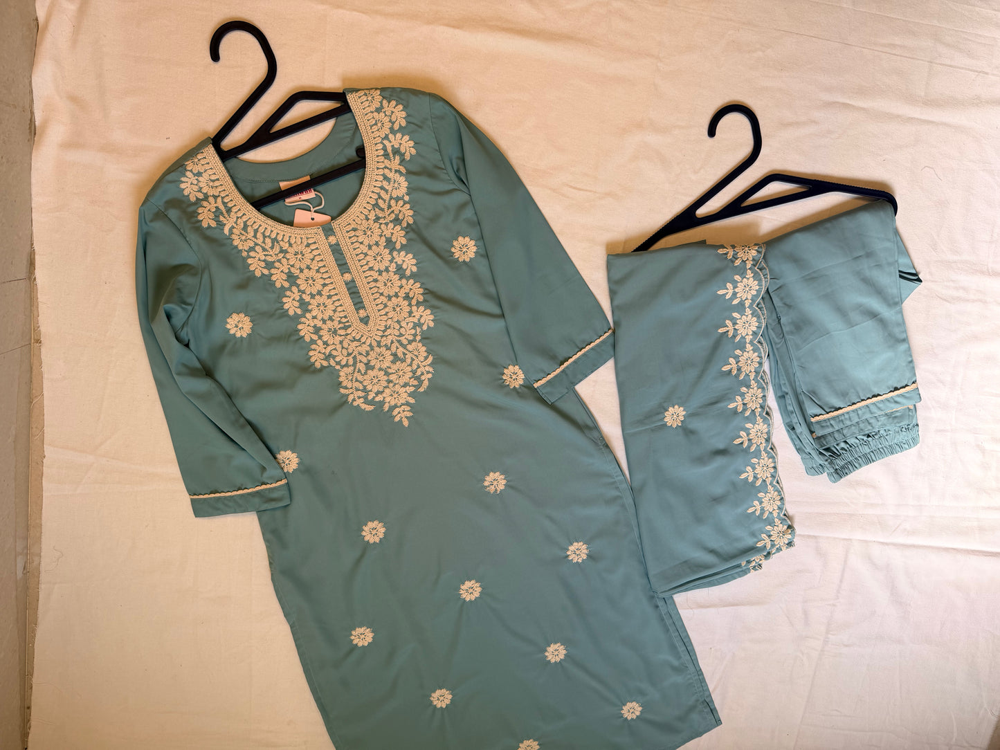Teal embroidered set