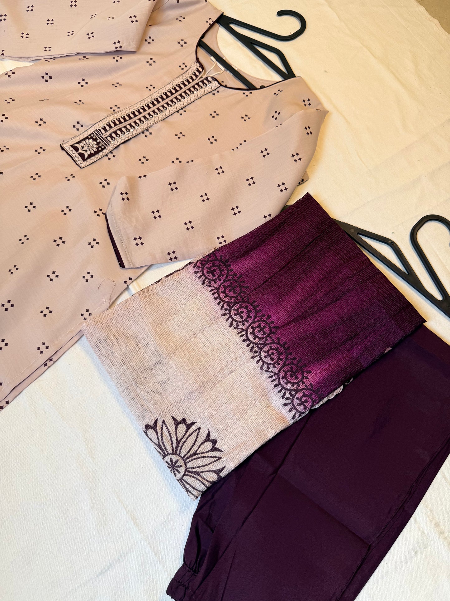Purple patterned double tone set