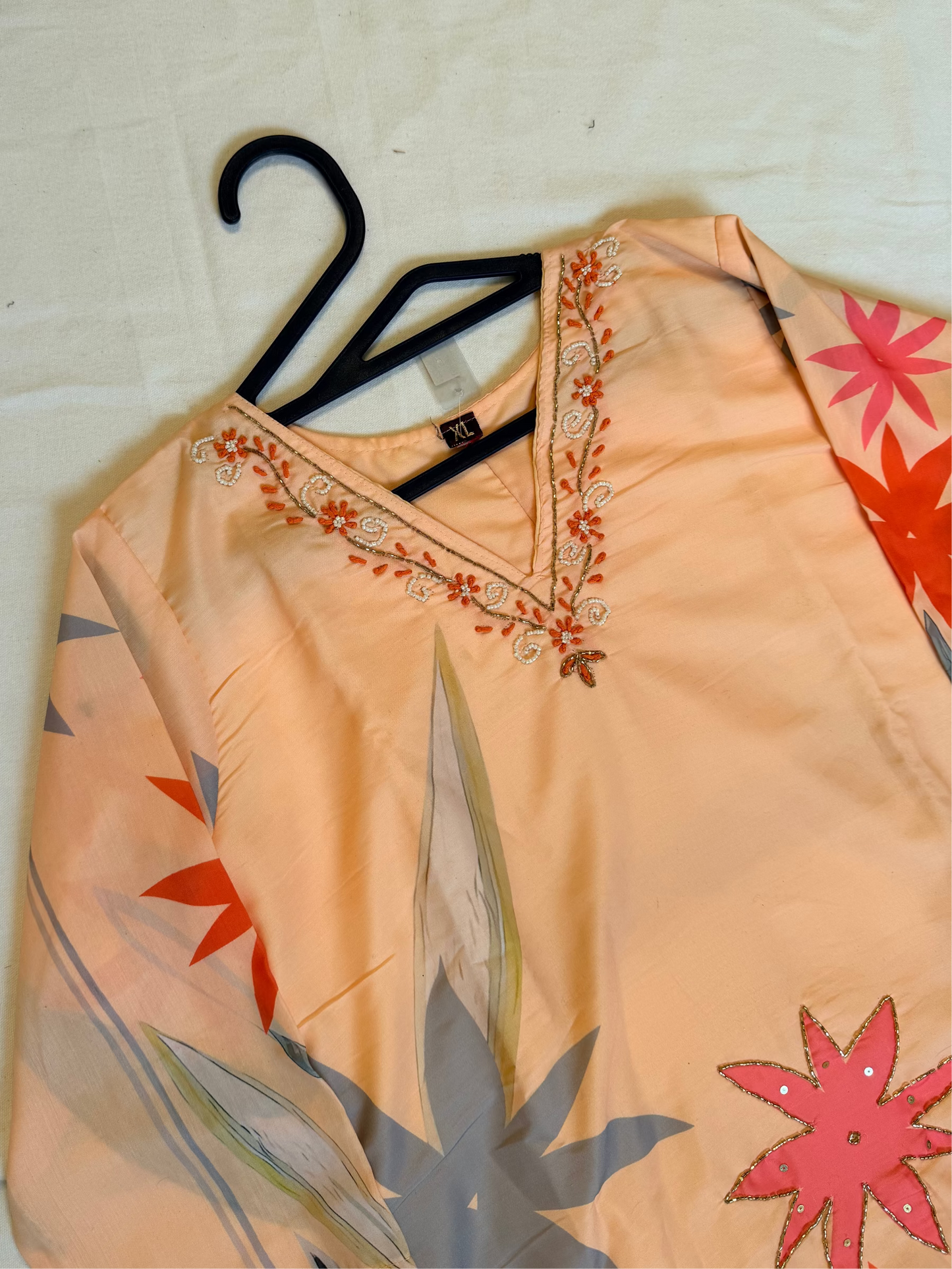 Floral patterns Beige set