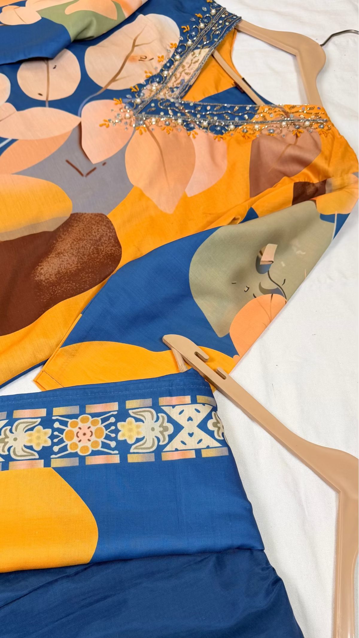 Floral pattern Blue & Yellow set